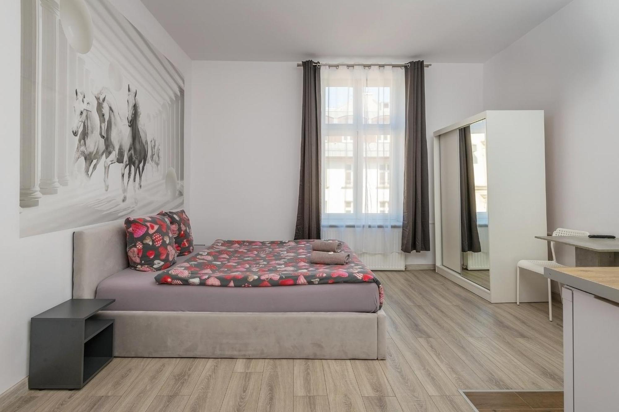 70S Business Room Krasków Εξωτερικό φωτογραφία